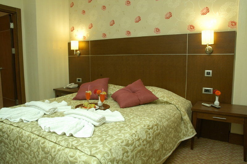 Emet Thermal Resort & Spa Hotel Bagian luar foto